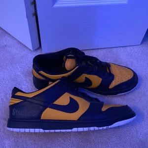 Custom rare NikeID Steelers dunks